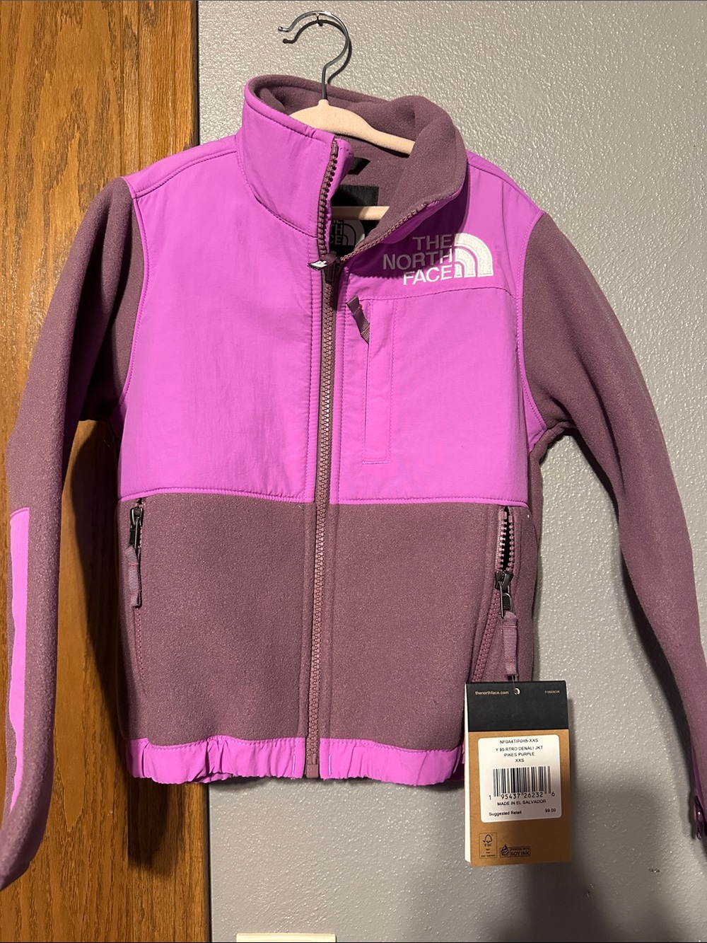 The North Face Girls' Two-Tone Purple Pink Fleece Jacket. Size 5. NEW